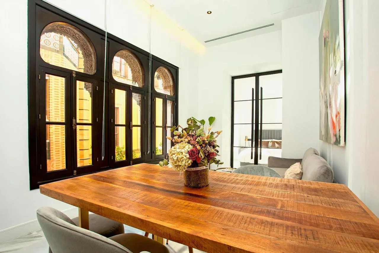 Genteel Home Giralda Seville Apartment