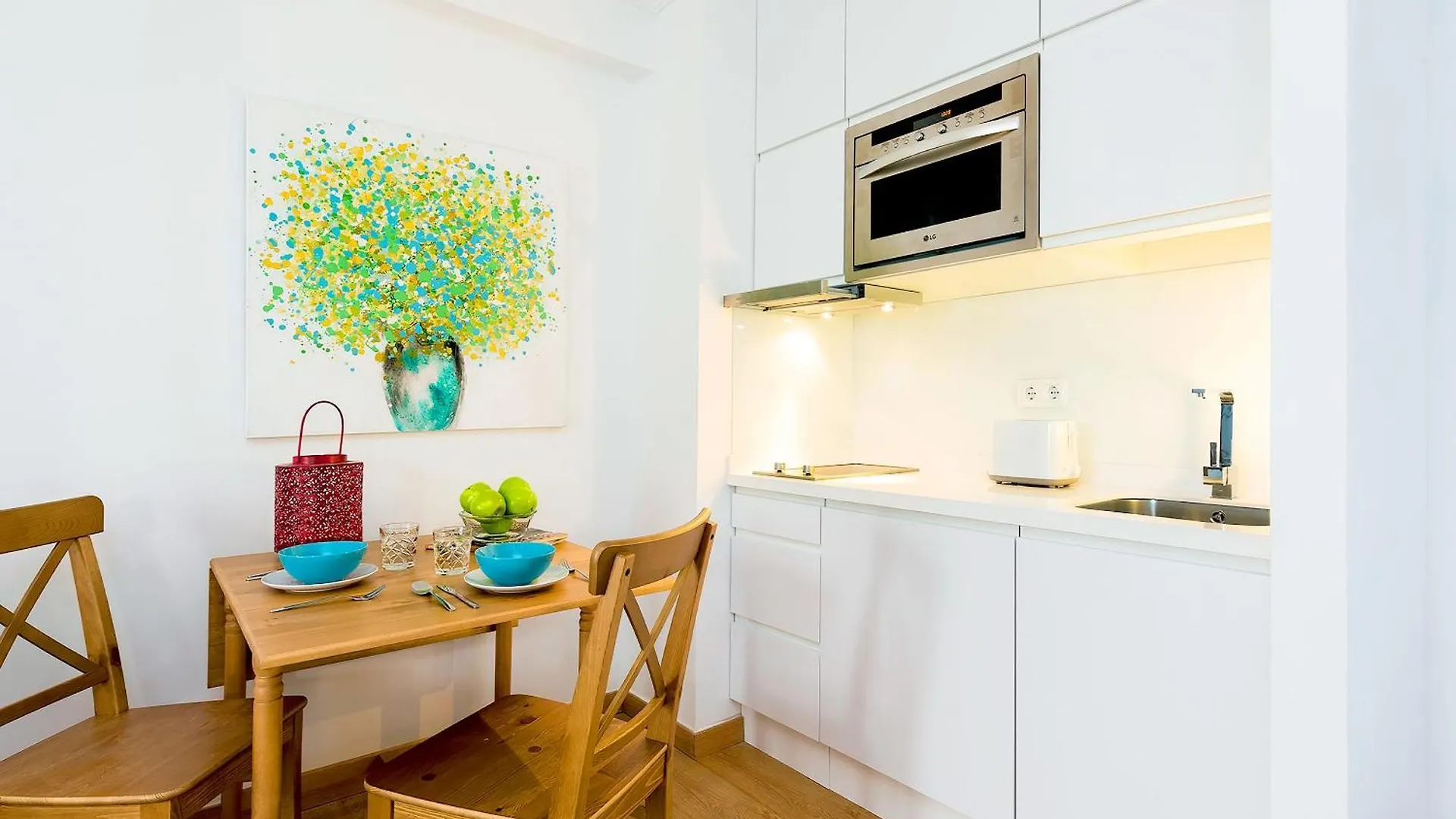 Genteel Home Giralda Seville Apartment