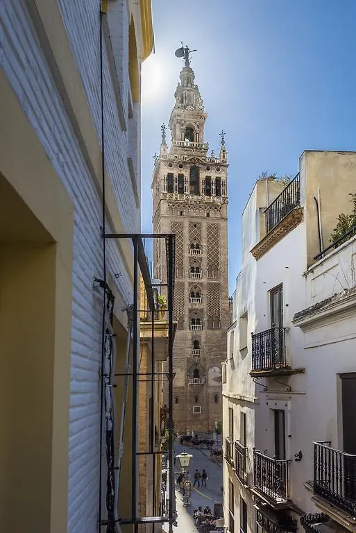 Genteel Home Giralda Seville Spain